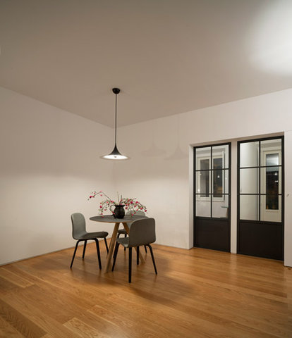 Principe-Real-apartment-by-Fala-Atelier_dezeen_468_15.jpg
