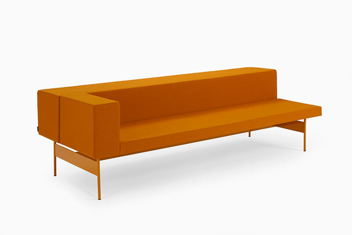 claesson-koivisto-rune-gat-modular-sofa-designboom04.jpg