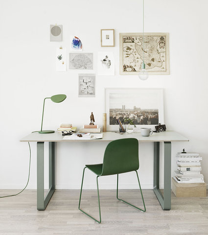 modern-scandinavian-design-white-country-home-office-furniture-idea-wall-mounted-gray-steel-white-rectangle-top-white-office-workbench-freestanding-ol