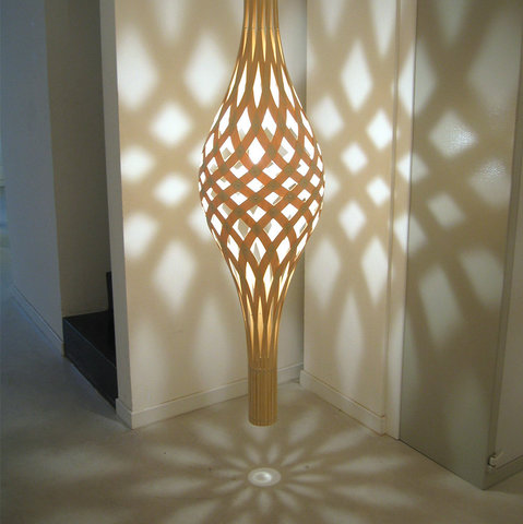 David-Trubridge-Nikau-Full-Pendant-Light-Bamboo_2.jpg