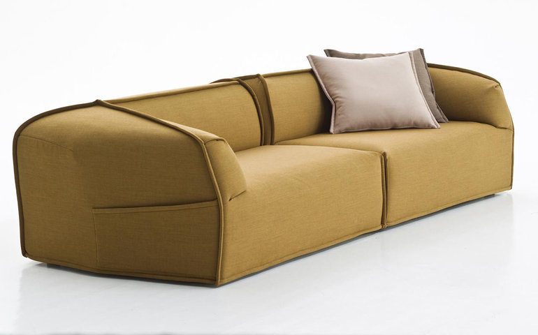 Massas-sofa-system-Moroso-1.jpg