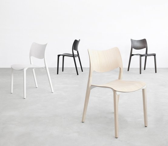 stua-laclasica-chair-four-colours.jpg