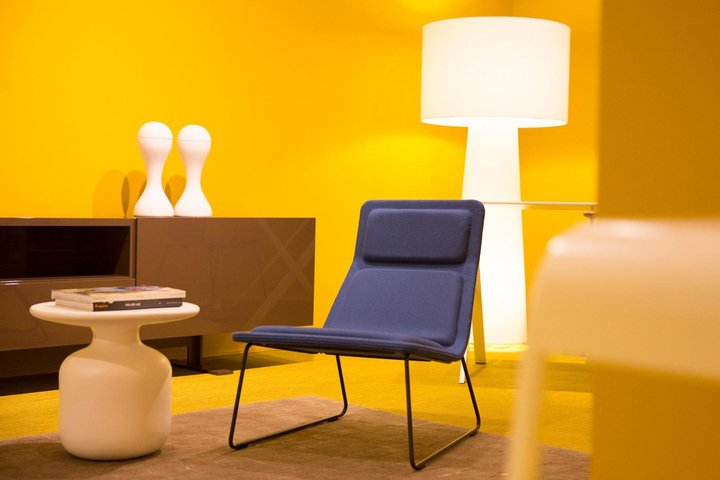 cappellini-milano-in-the-foreground-sits-jasper-morrison-s-low-pad-armchair.jpg