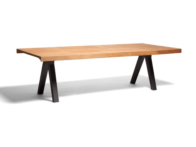 Kettal-Vieques-Dining-Table.jpg