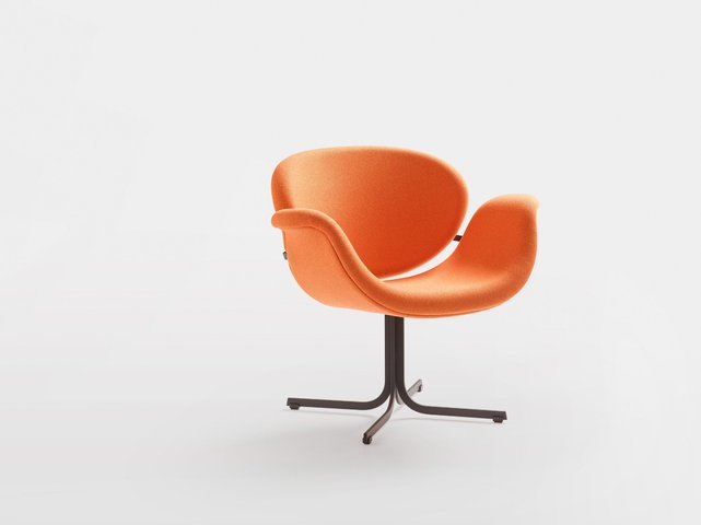 tulip-easy-chair-with-4-spoke-base-artifort-241223-vrel26dffe9c.jpg
