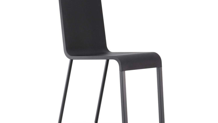 Vitra-03-Chair-Black-Special-Edition.jpg