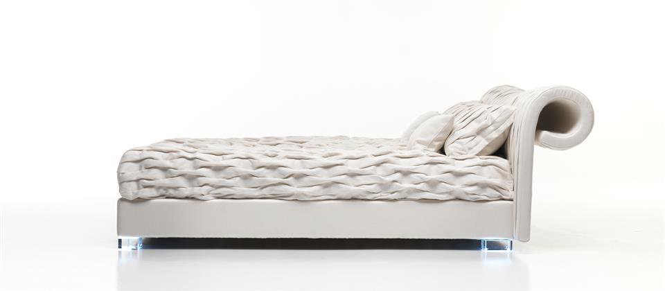 bbed3_mussi_italy_bed.jpg
