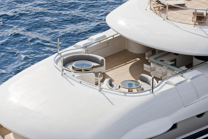 Luxury-Yacht-Numptia-designed-by-Design-Studio-Spadolini.jpg