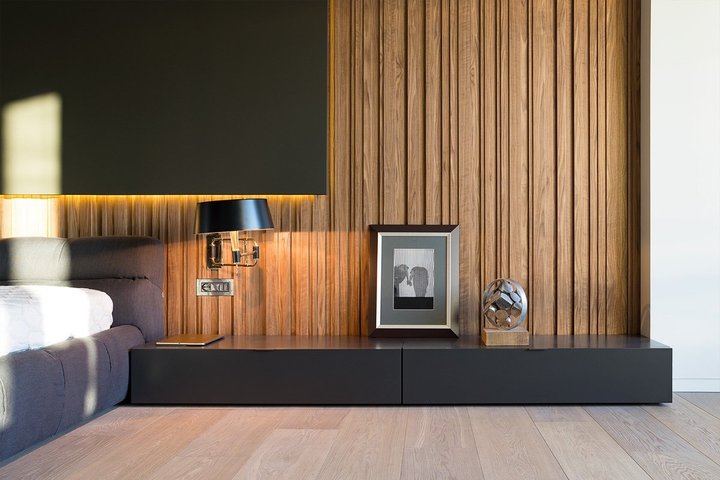 Bedroom-Platform-Wood-Wall.jpg